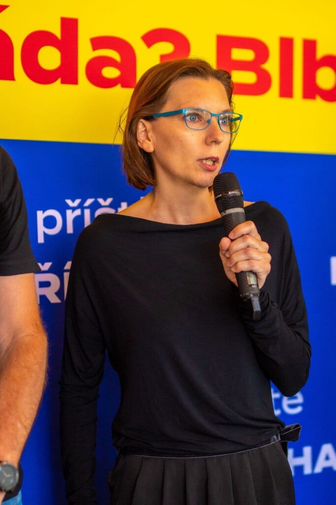 Přísaha nesouhlasí s „konsolidačním“ balíčkem