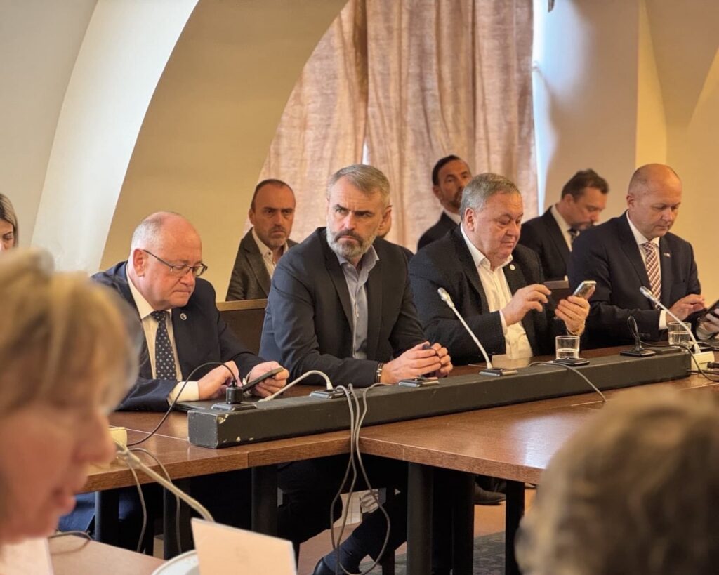 Chci garanci od Rakušana!