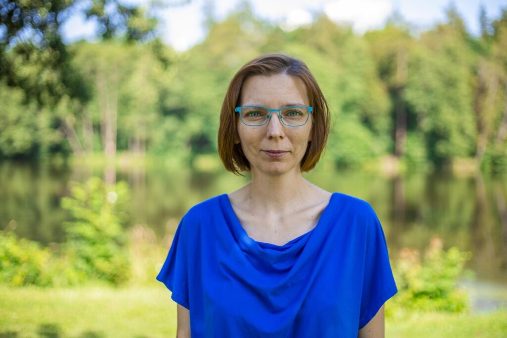 Ve školství chybí peníze, ale stát dotuje luxusní byt ministra Beka!