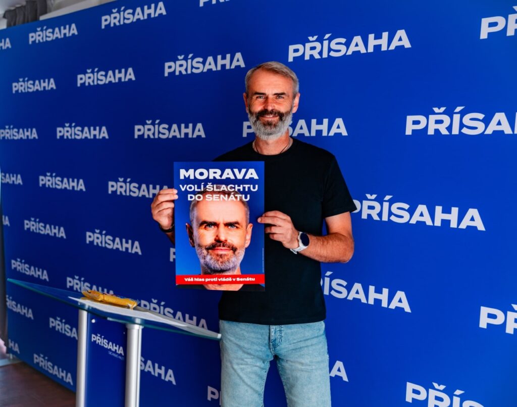Bude to hlas voličů proti vládě, zahájil svou senátní kampaň Robert Šlachta