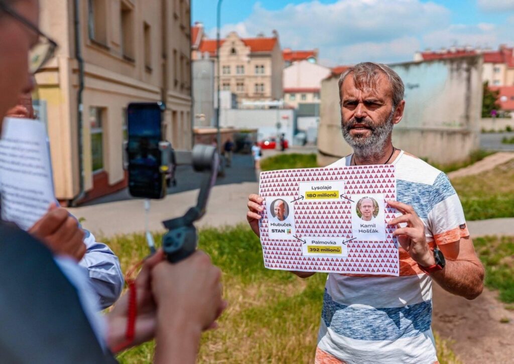 Loupež STANu v Praze na Palmovce za 392 milionů korun!