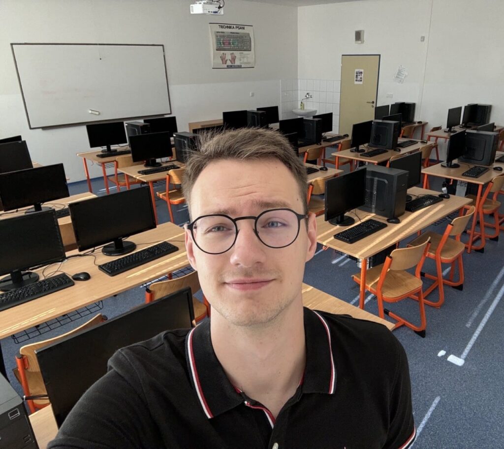 Školství pro vládu není prioritou. To musíme změnit!